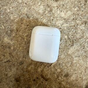 White Wireless Earbuds Case